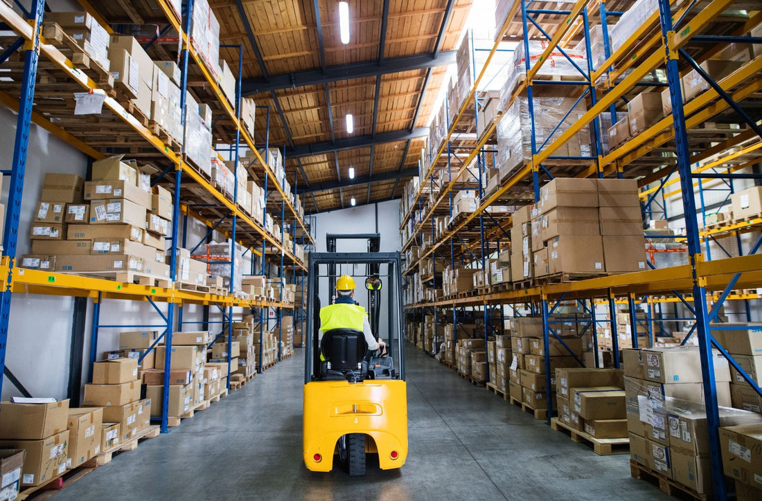 Benefits of Investing in Material Handling Products - SUNMAX