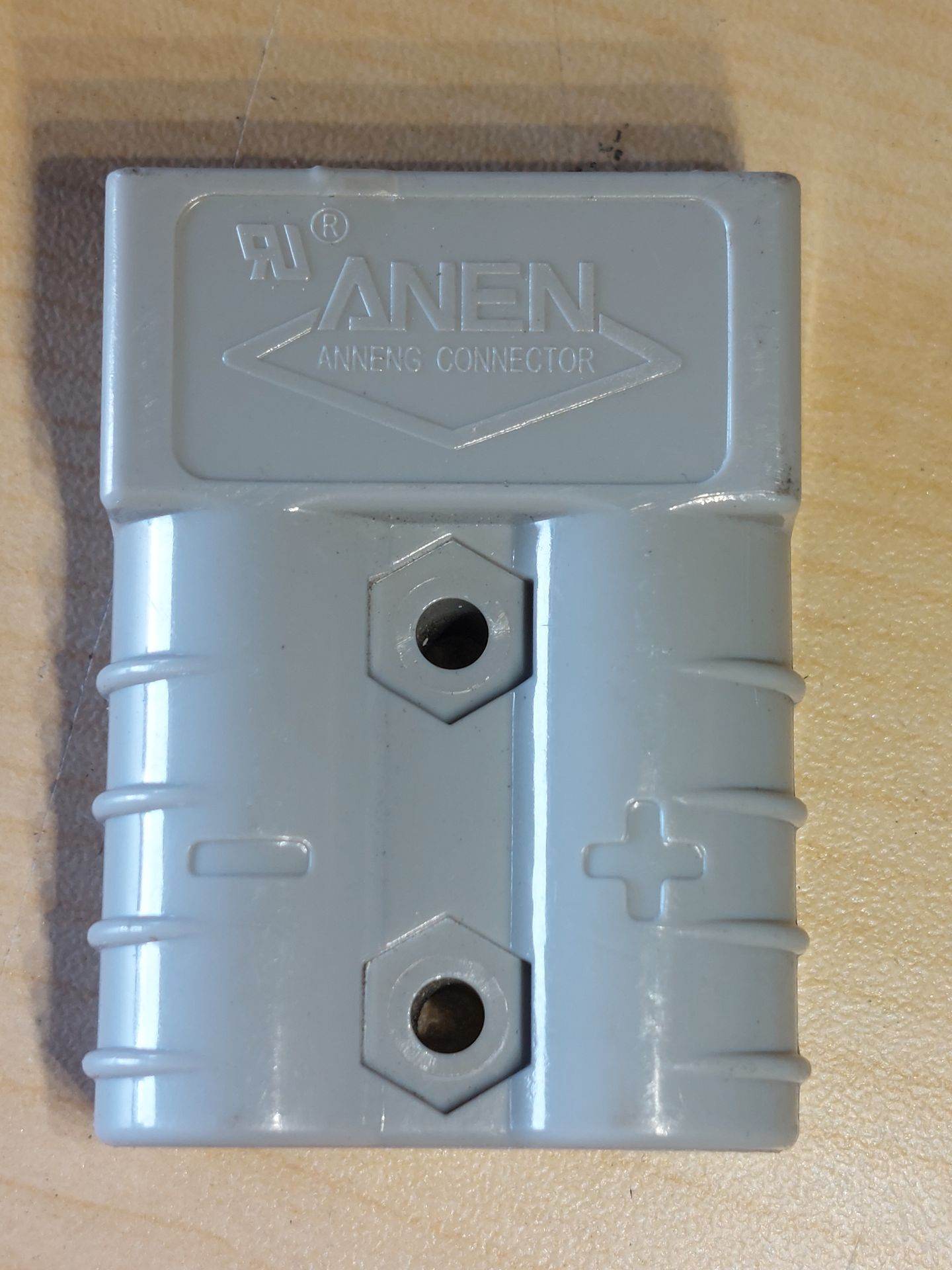 Charging Port of RT50 Series Walk-behind Floor Scrubber Machines - SUNMAX