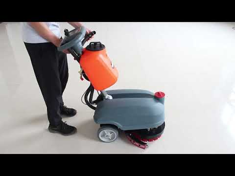 Rt15 floor scrubber