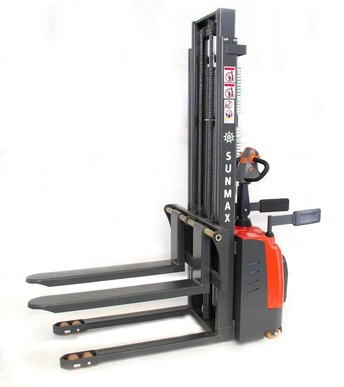 SUNMAX PS3300FE-3M electric pallet stacker with 3300 lbs capacity and 118-inch lifting height for open-bottom pallets.
