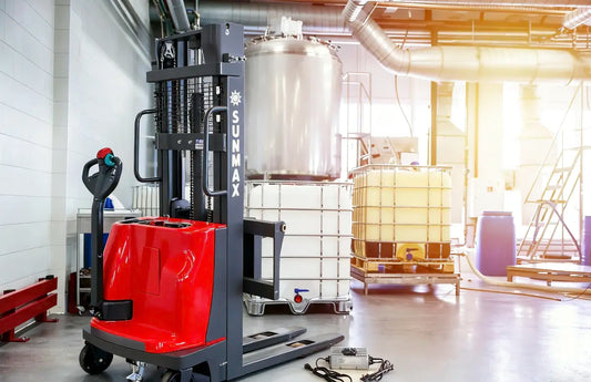 Choosing the Best Electric Walkie Pallet Jack for Tight Spaces