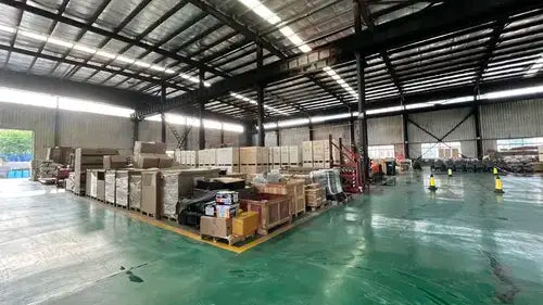 Spacious production workshop