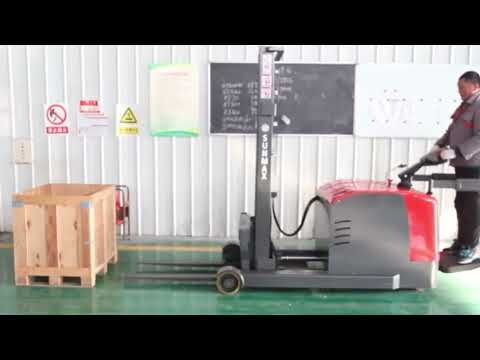 MRT4400-3M-19 Moving Mast Reach Stacker